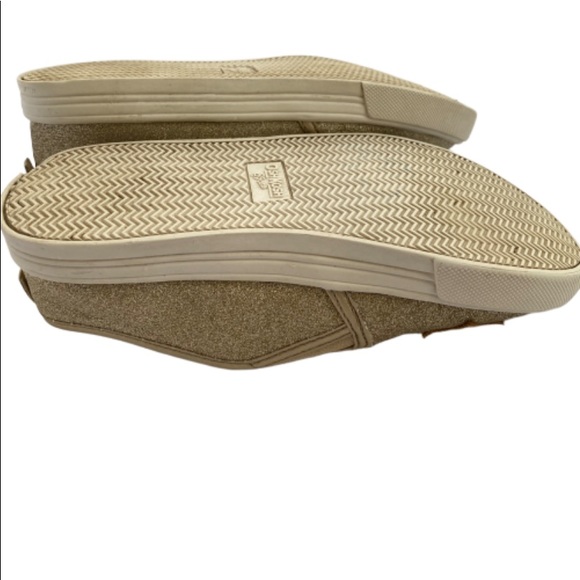 OshKosh B'gosh | Shoes | Osh Kosh Slip On Girls Sparkle Shoes Size ...